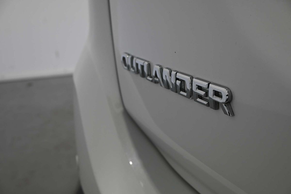 2015 Mitsubishi Outlander LS ZK