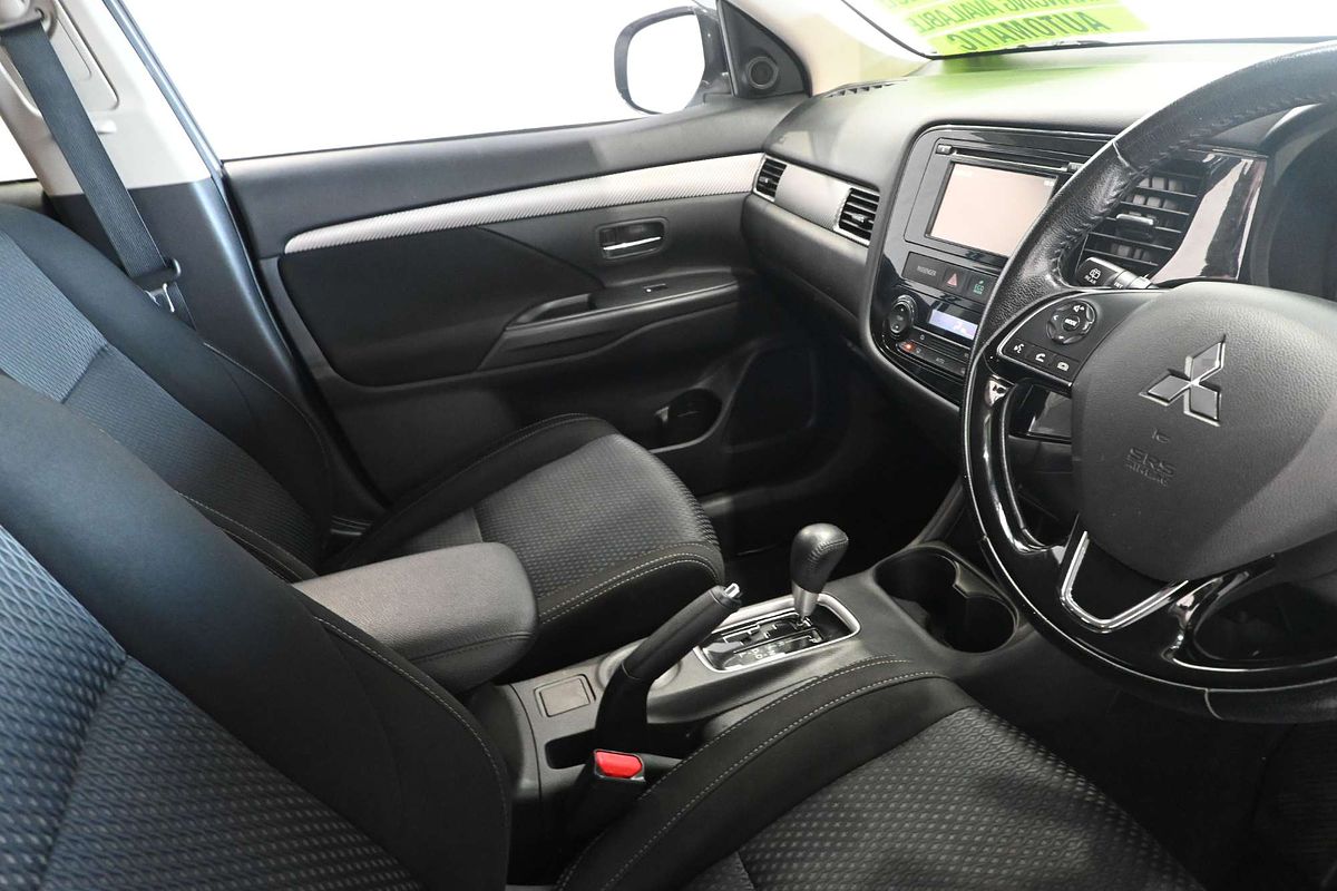 2015 Mitsubishi Outlander LS ZK