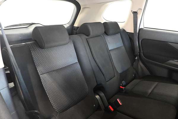 2015 Mitsubishi Outlander LS ZK