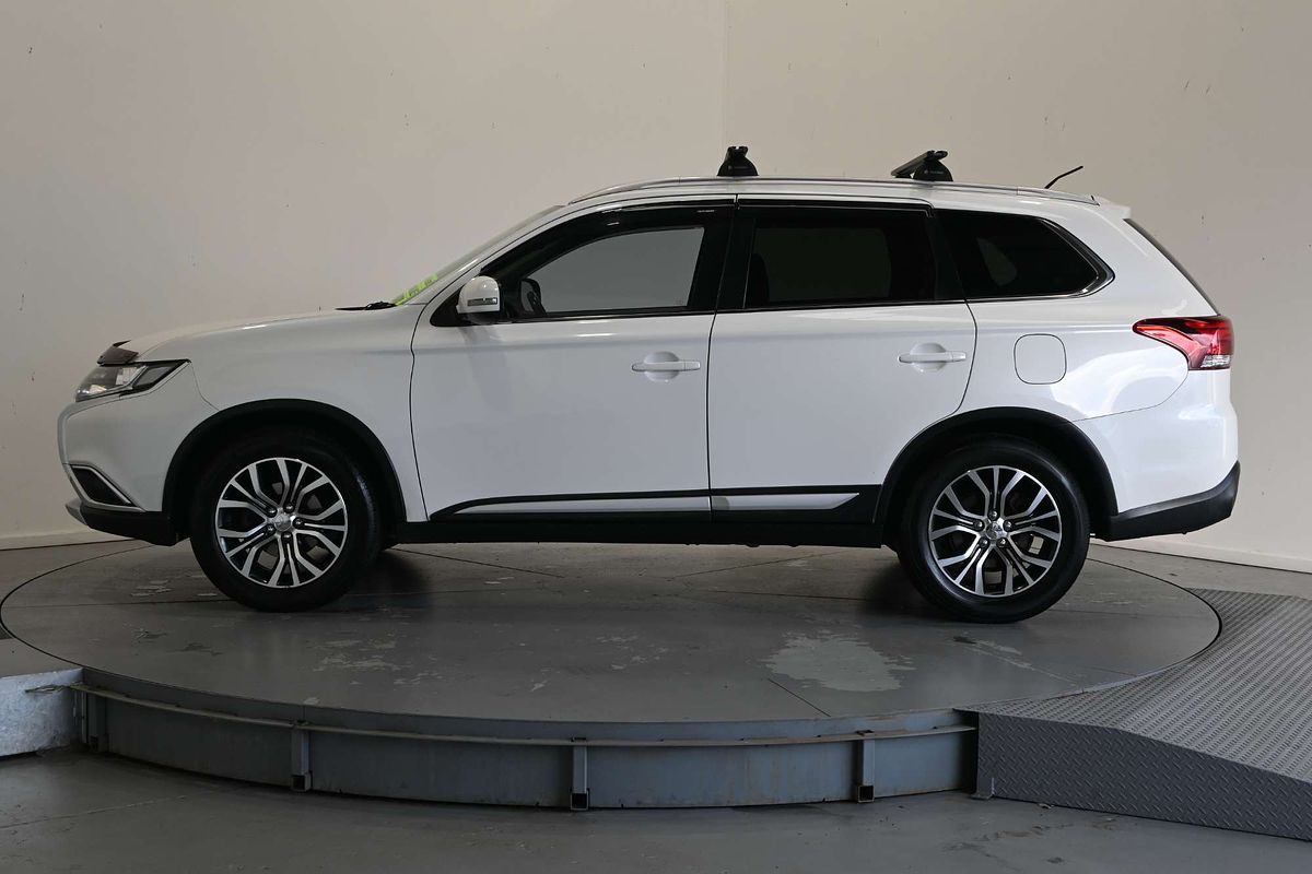 2015 Mitsubishi Outlander LS ZK