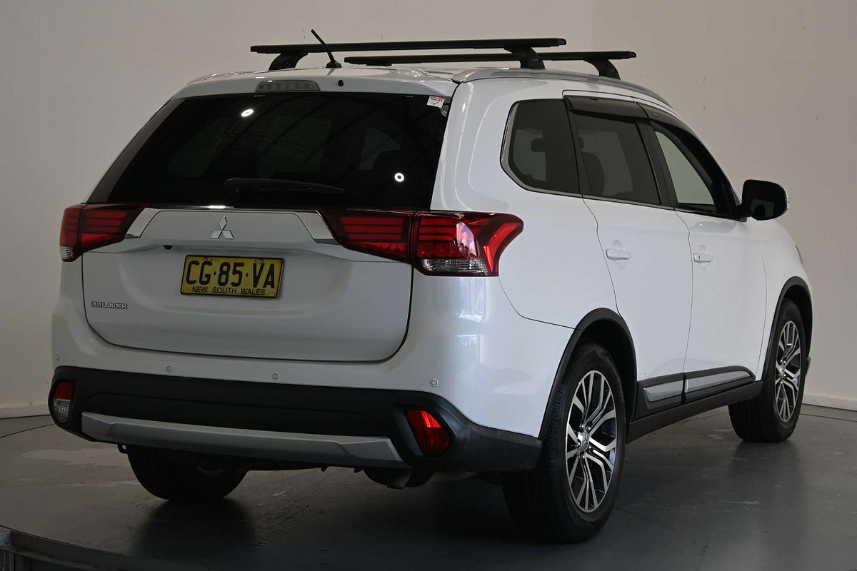 2015 Mitsubishi Outlander LS ZK