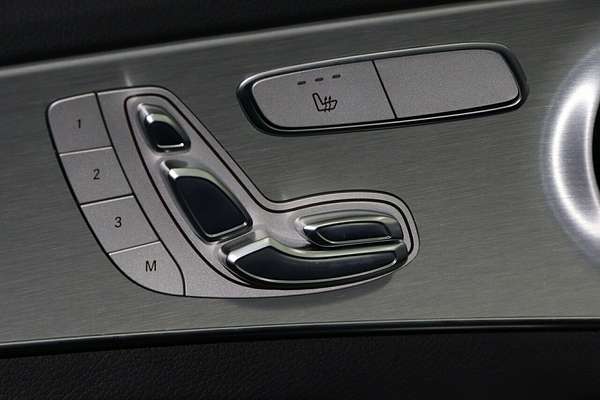 2017 Mercedes-Benz C-Class C200 W205