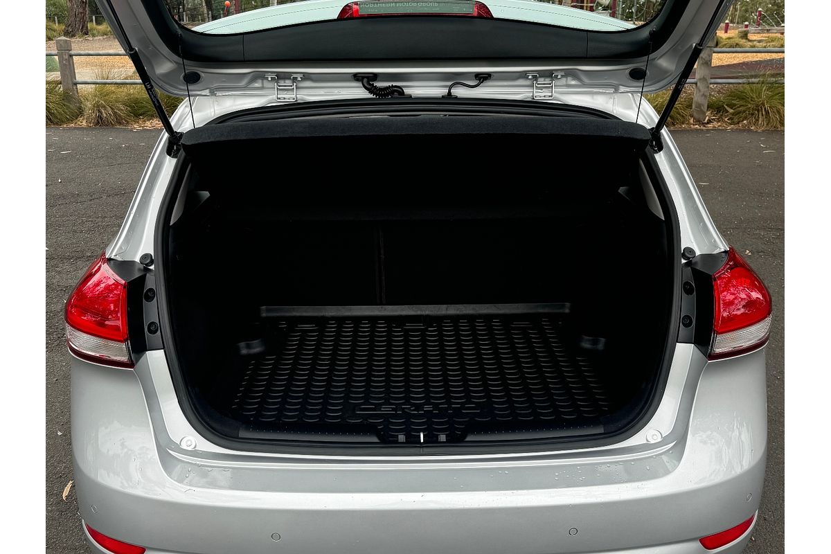 2016 Kia Cerato S YD