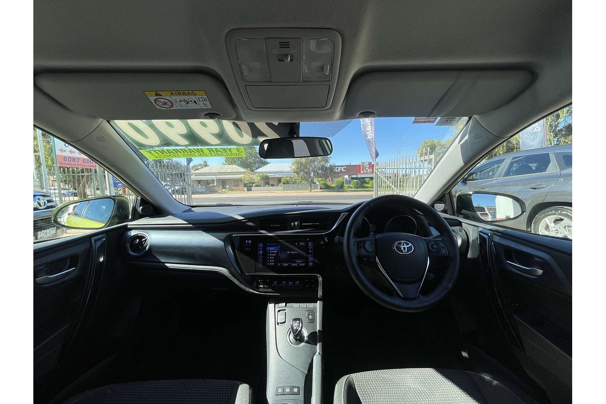 2017 Toyota Corolla Hybrid ZWE186R