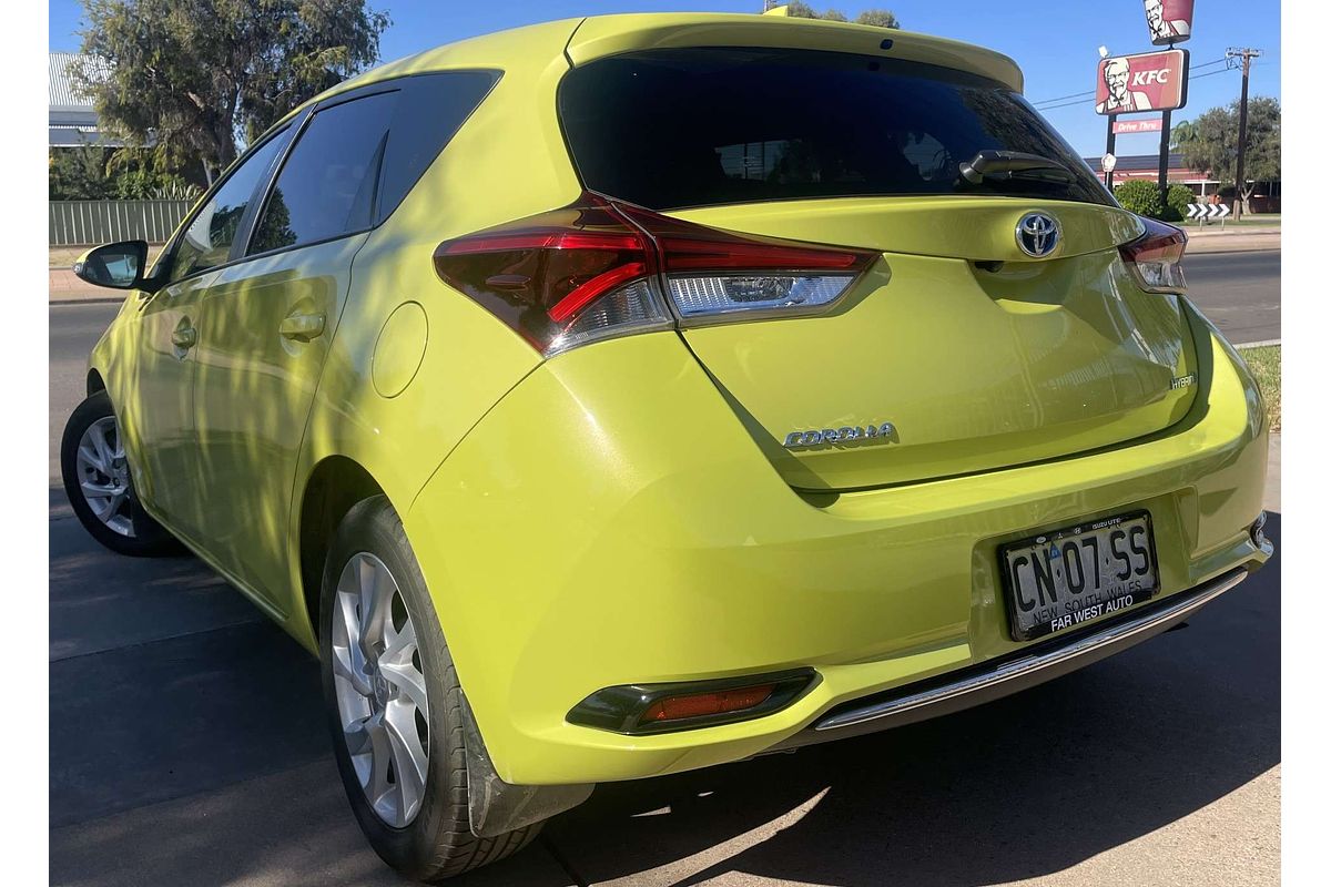 2017 Toyota Corolla Hybrid ZWE186R