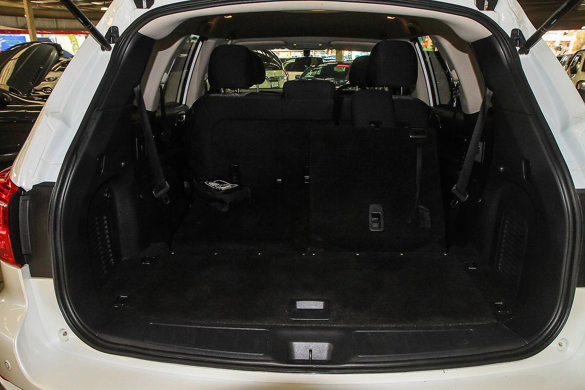 2019 Nissan Pathfinder ST R52 Series III