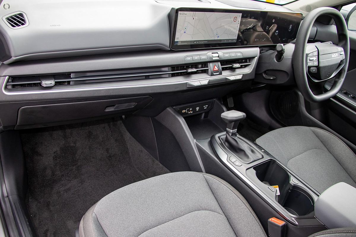 2025 Kia K4 Sport CL4m