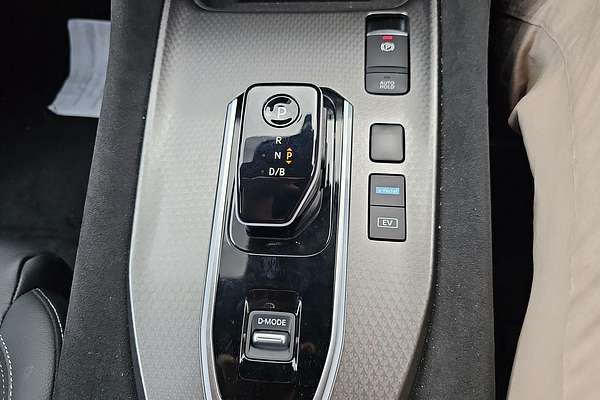 2025 Nissan QASHQAI N-DESIGN e-POWER J12