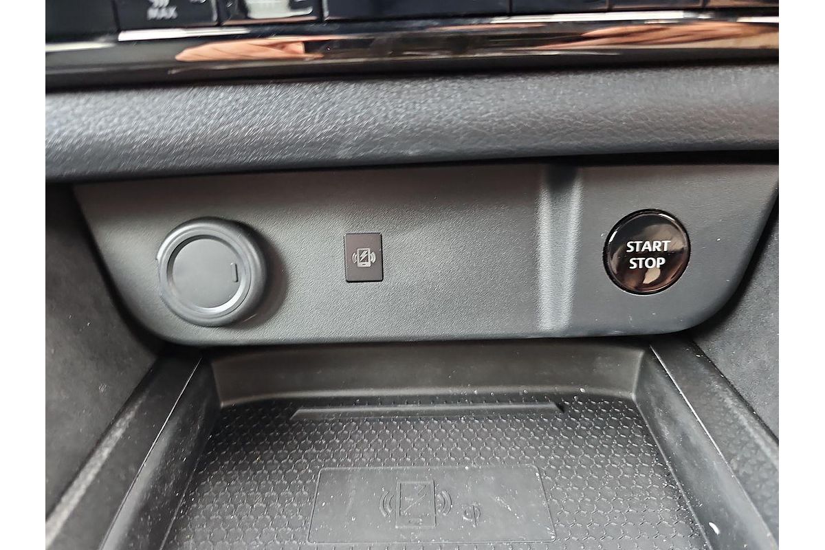 2025 Nissan QASHQAI N-DESIGN e-POWER J12