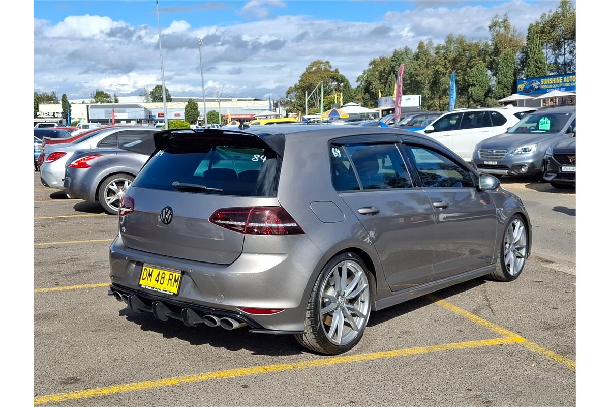 2014 Volkswagen Golf R 7