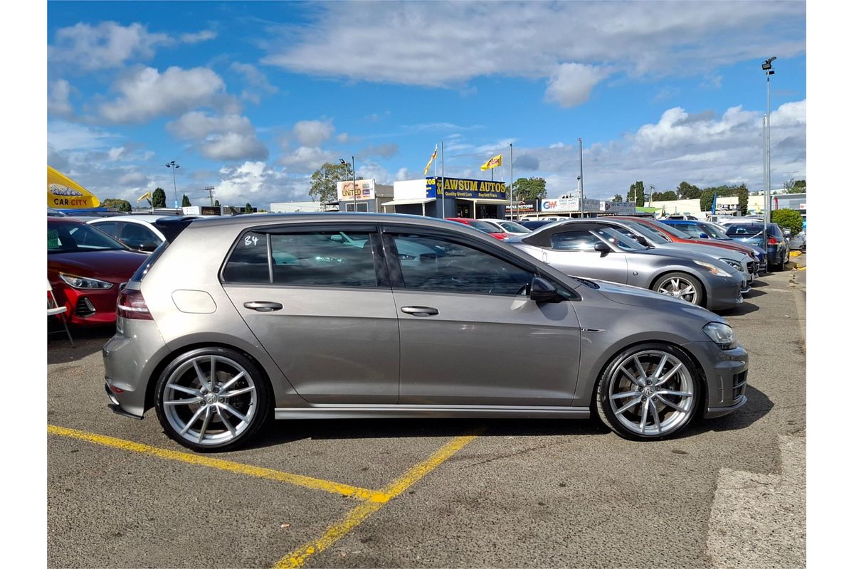 2014 Volkswagen Golf R 7