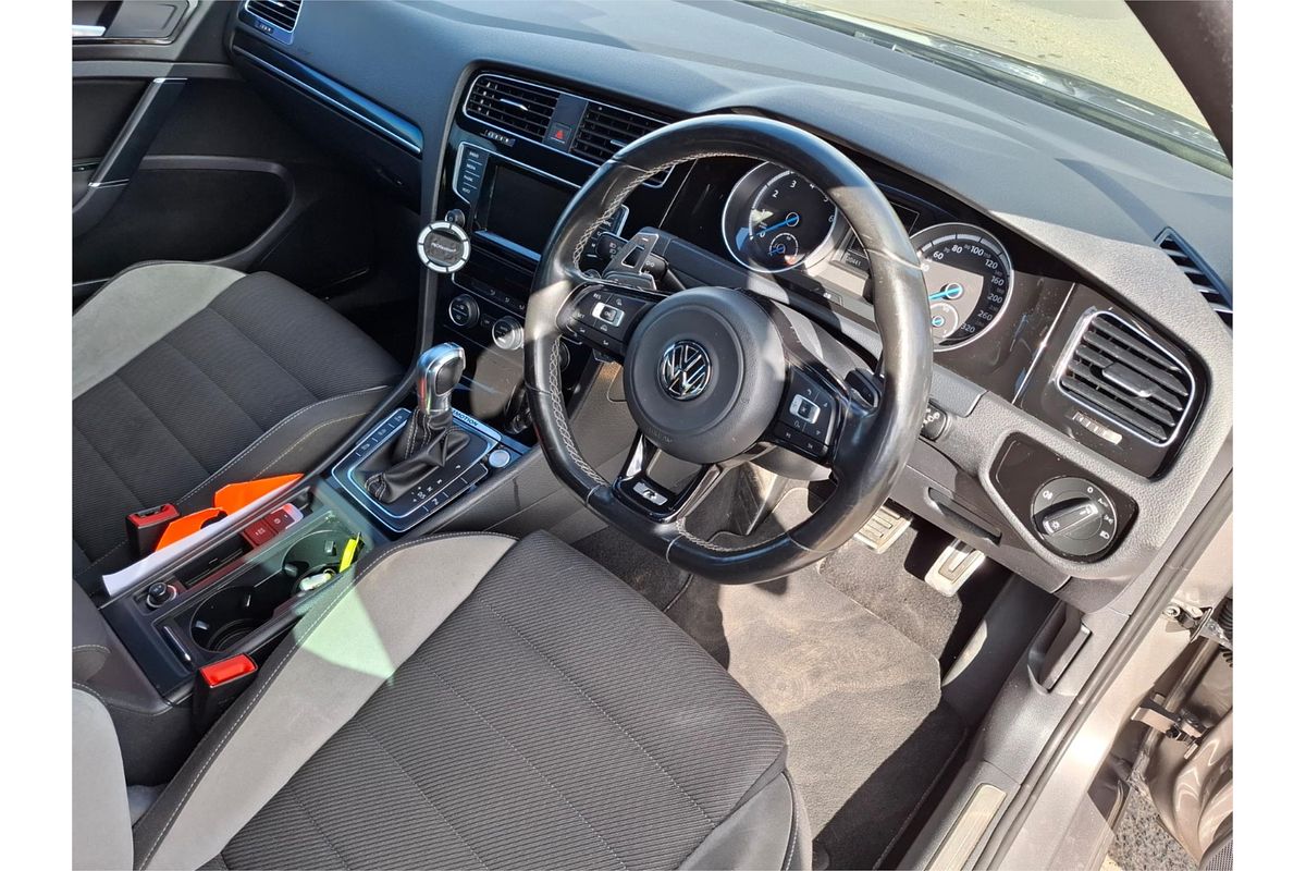2014 Volkswagen Golf R 7