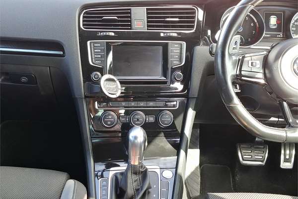 2014 Volkswagen Golf R 7