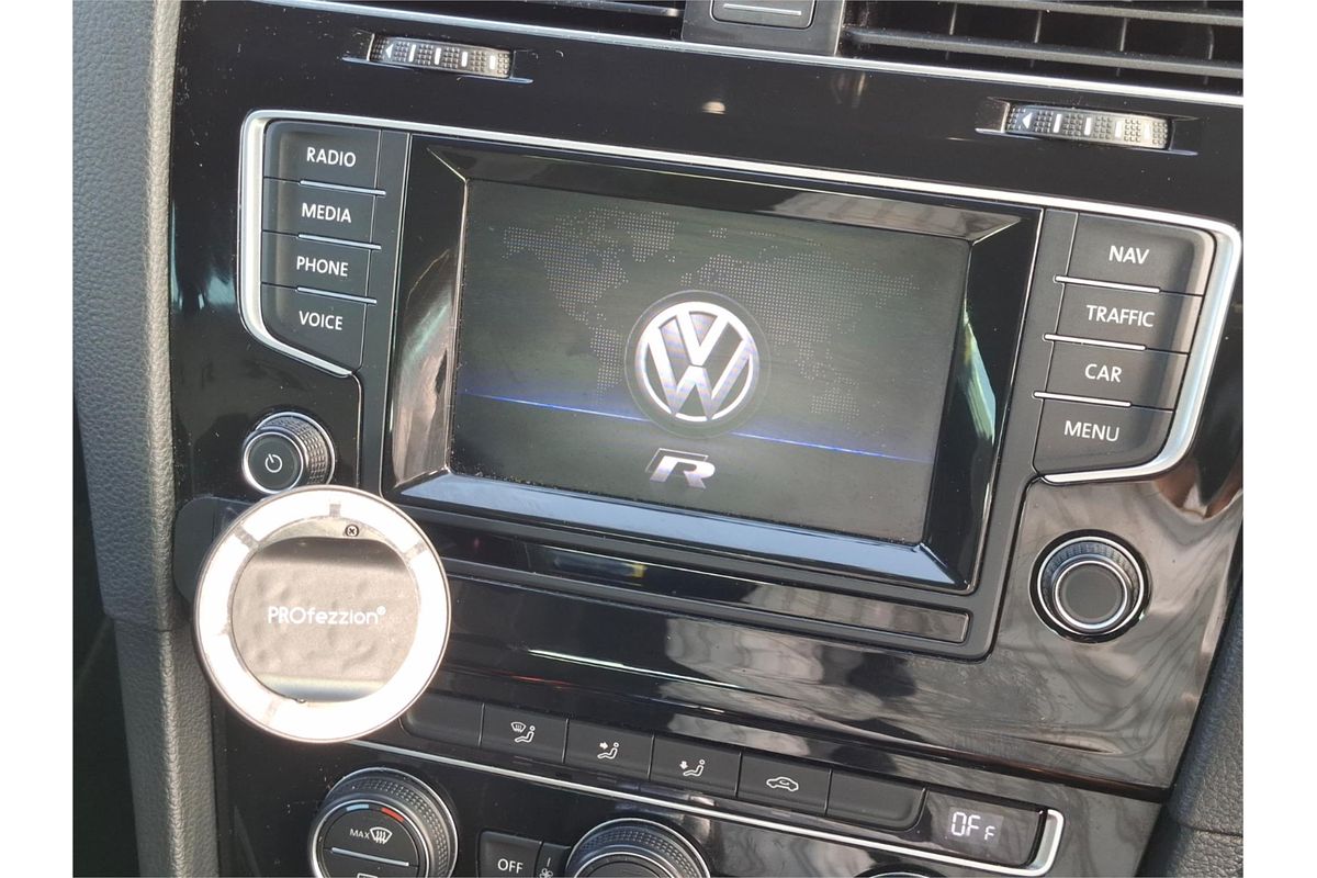 2014 Volkswagen Golf R 7