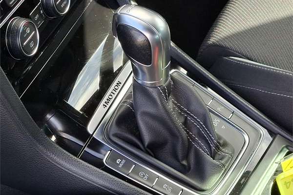 2014 Volkswagen Golf R 7
