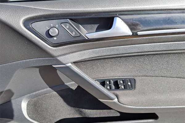 2014 Volkswagen Golf R 7