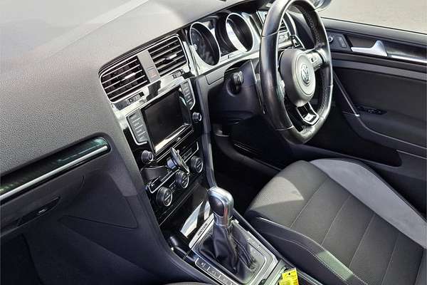 2014 Volkswagen Golf R 7