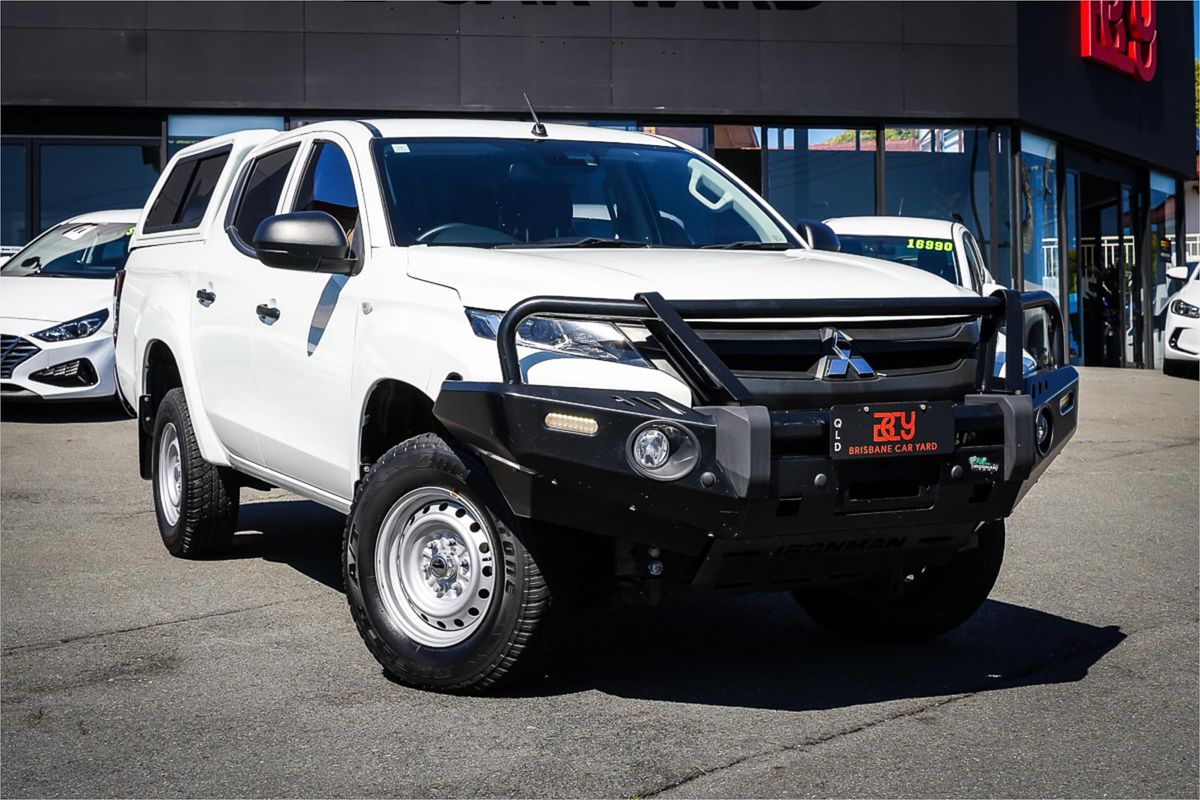 2021 Mitsubishi Triton GLX MR 4X4