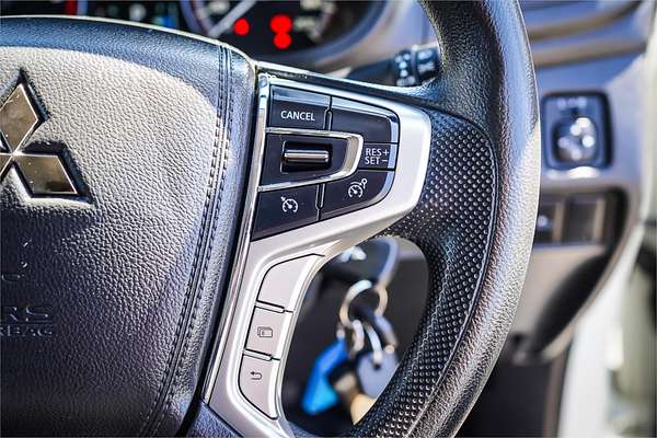 2021 Mitsubishi Triton GLX MR 4X4