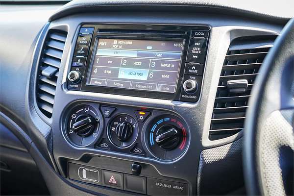 2021 Mitsubishi Triton GLX MR 4X4