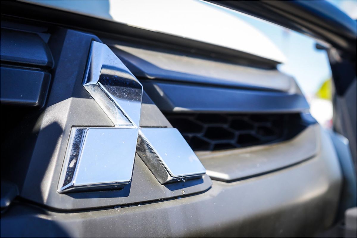 2021 Mitsubishi Triton GLX MR 4X4