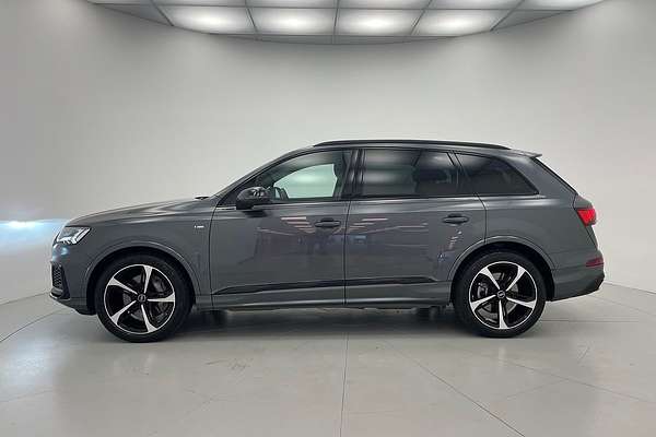 2021 Audi Q7 50 TDI S line 4M