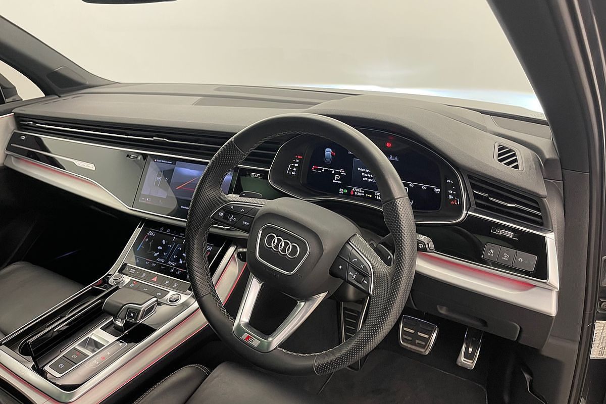 2021 Audi Q7 50 TDI S line 4M