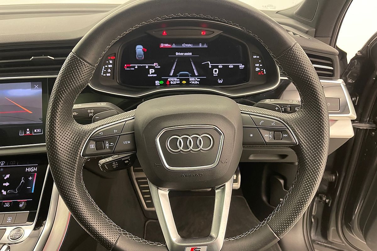 2021 Audi Q7 50 TDI S line 4M