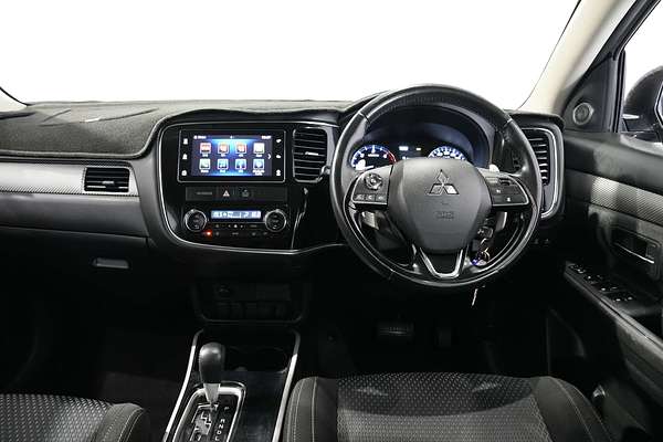 2017 Mitsubishi Outlander LS Safety Pack ZK