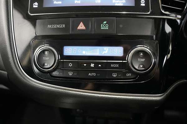 2017 Mitsubishi Outlander LS Safety Pack ZK