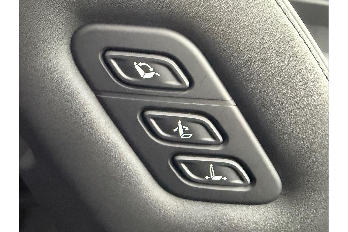 2024 Hyundai Santa Fe Hybrid Calligraphy MX5.V1