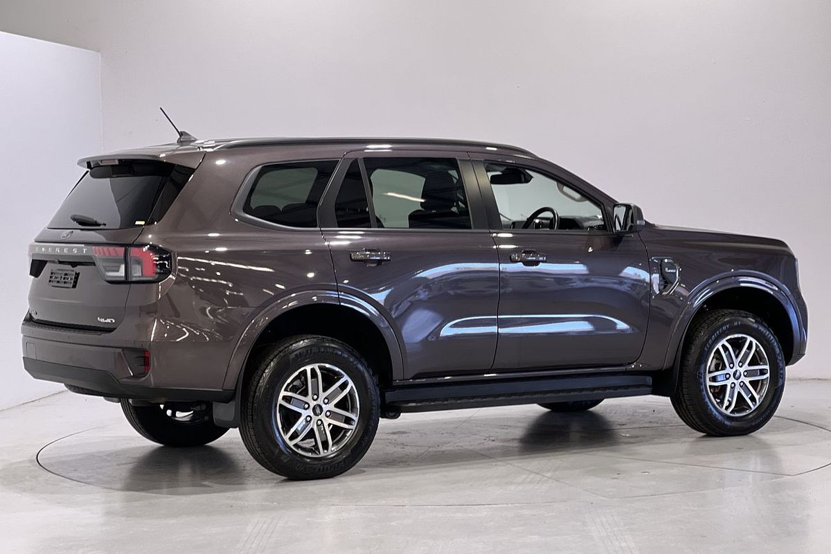 2023 Ford Everest Trend