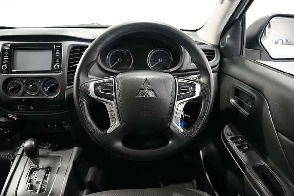2021 Mitsubishi Triton GLX MR 4X4