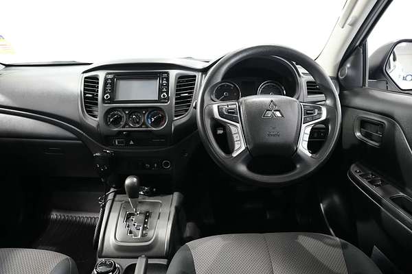 2021 Mitsubishi Triton GLX MR 4X4