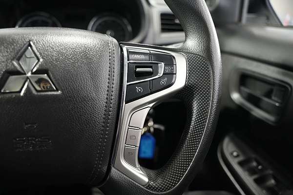 2021 Mitsubishi Triton GLX MR 4X4