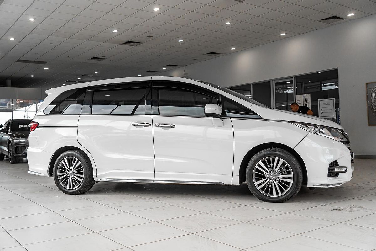 2018 Honda Odyssey VTi-L 5th Gen