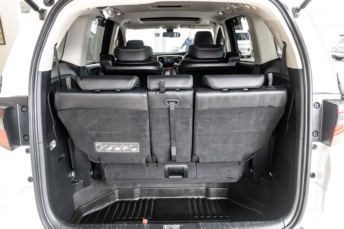 2018 Honda Odyssey VTi-L 5th Gen