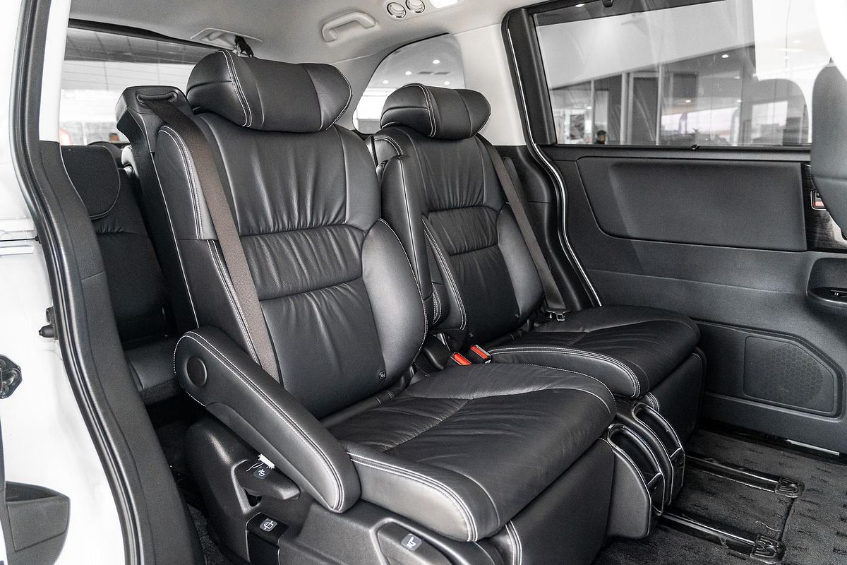 2018 Honda Odyssey VTi-L 5th Gen
