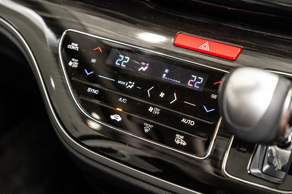 2018 Honda Odyssey VTi-L 5th Gen