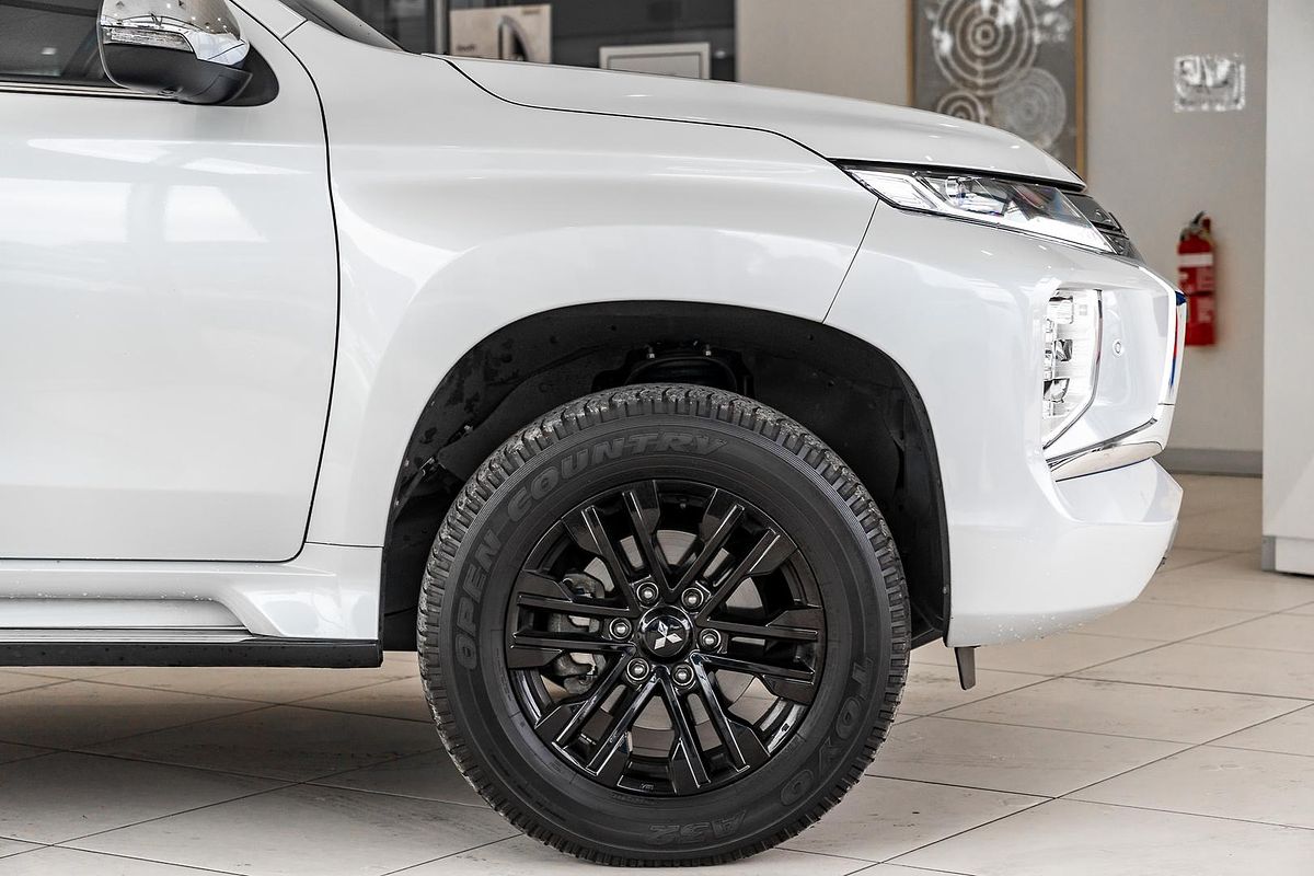 2022 Mitsubishi Pajero Sport GSR QF