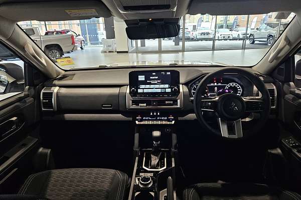 2024 Mitsubishi Triton GLS MV 4X4