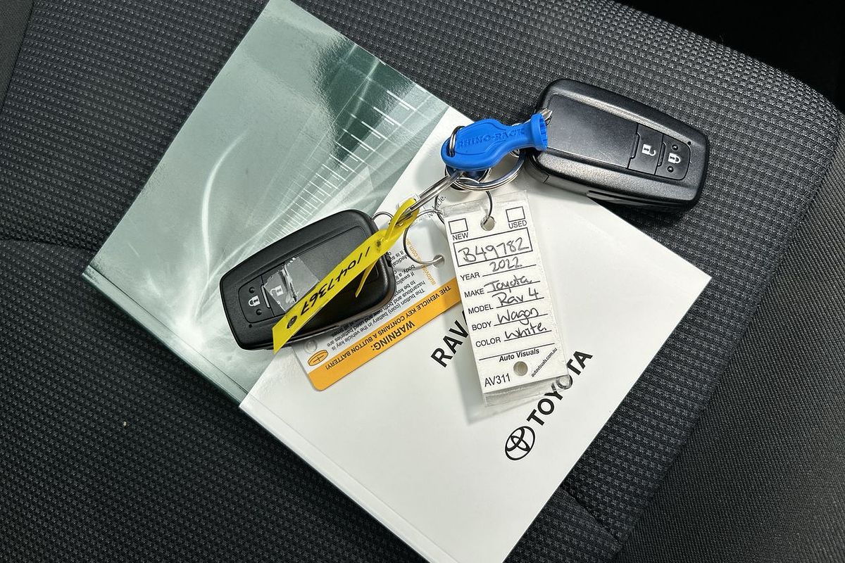 2022 Toyota RAV4 GX MXAA52R