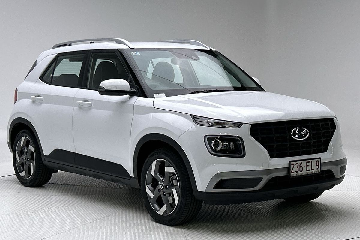 SOLD 2022 Hyundai Venue Active in WHITE | Used SUV | Salisbury QLD ...