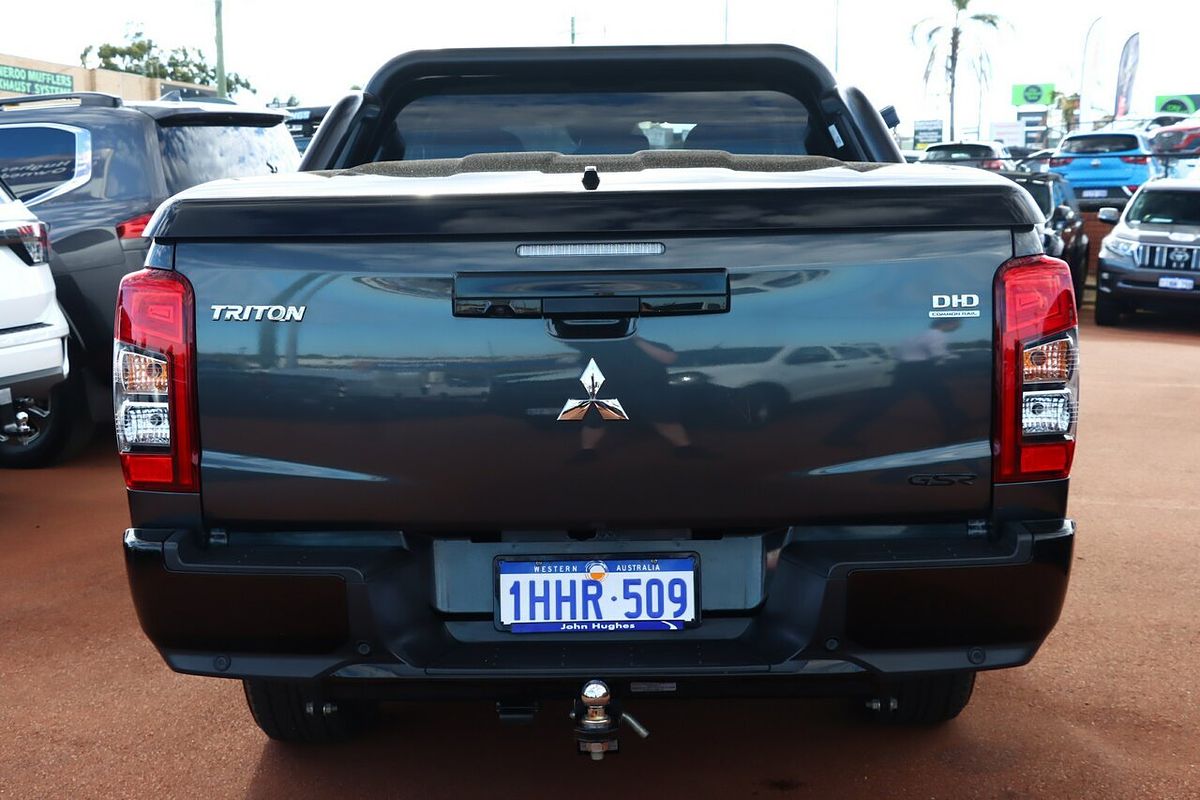 2021 Mitsubishi Triton GSR MR 4X4