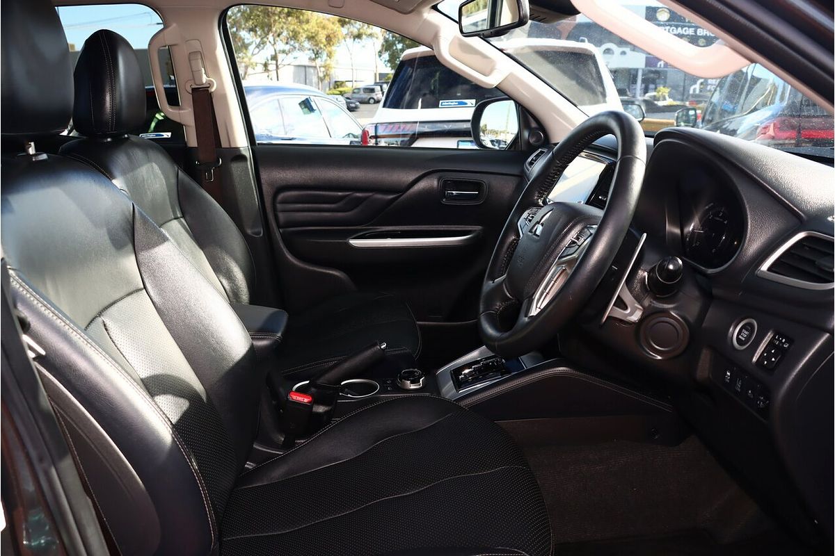 2021 Mitsubishi Triton GSR MR 4X4