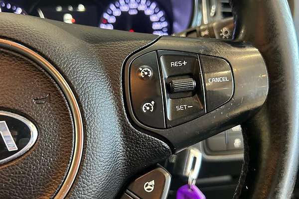 2014 Kia Rondo SLi RP