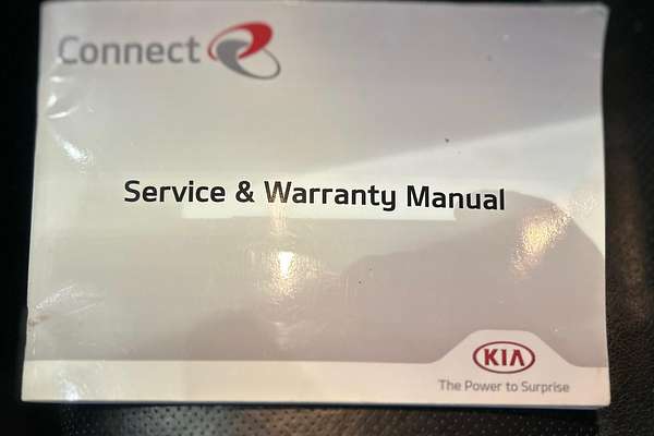 2014 Kia Rondo SLi RP