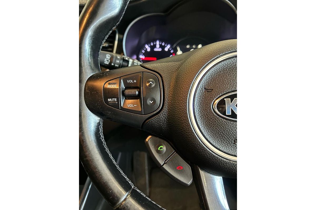 2014 Kia Rondo SLi RP
