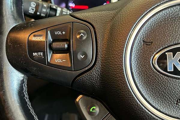 2014 Kia Rondo SLi RP