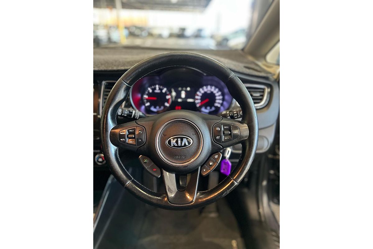 2014 Kia Rondo SLi RP